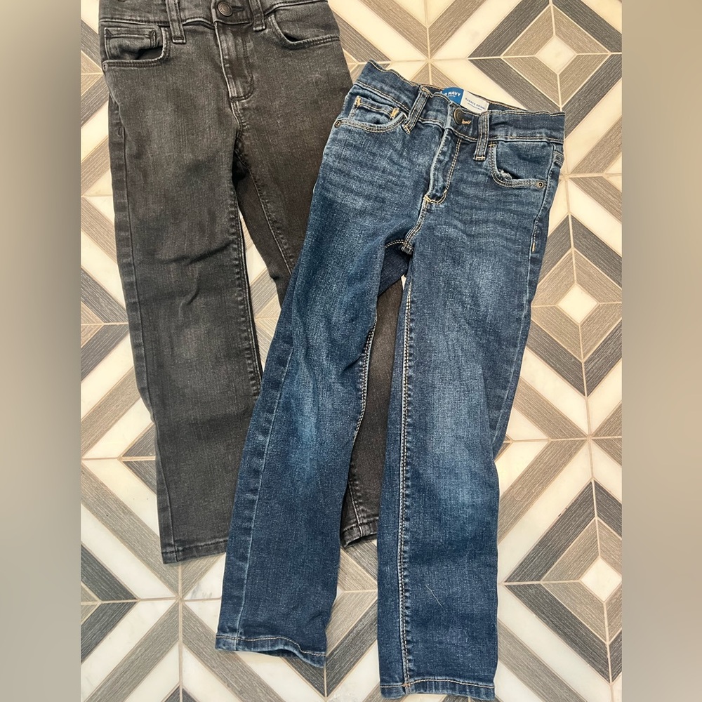 Bundle! Old Navy Boys 5T Karate Skinny adjustable waist jeans.